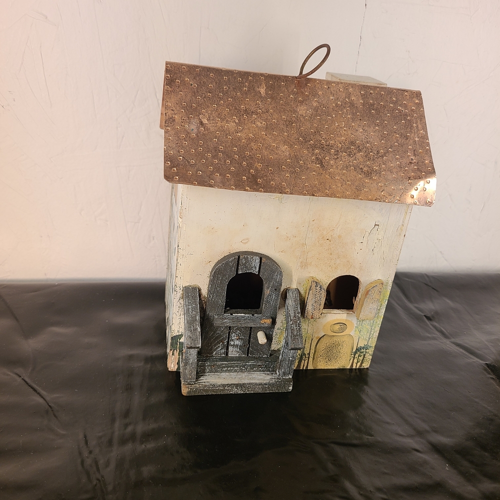 Rustic Birdhouse with Copper Roof - Picture 2 of 7